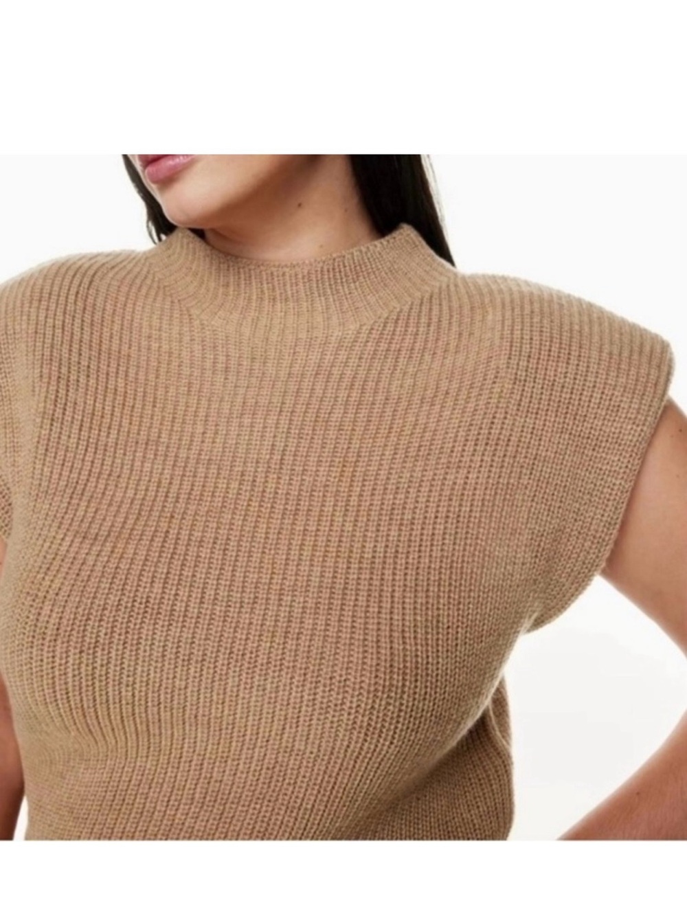 Aritzia Babaton Hazlitt Sweater Vest Heather Gold Camel M